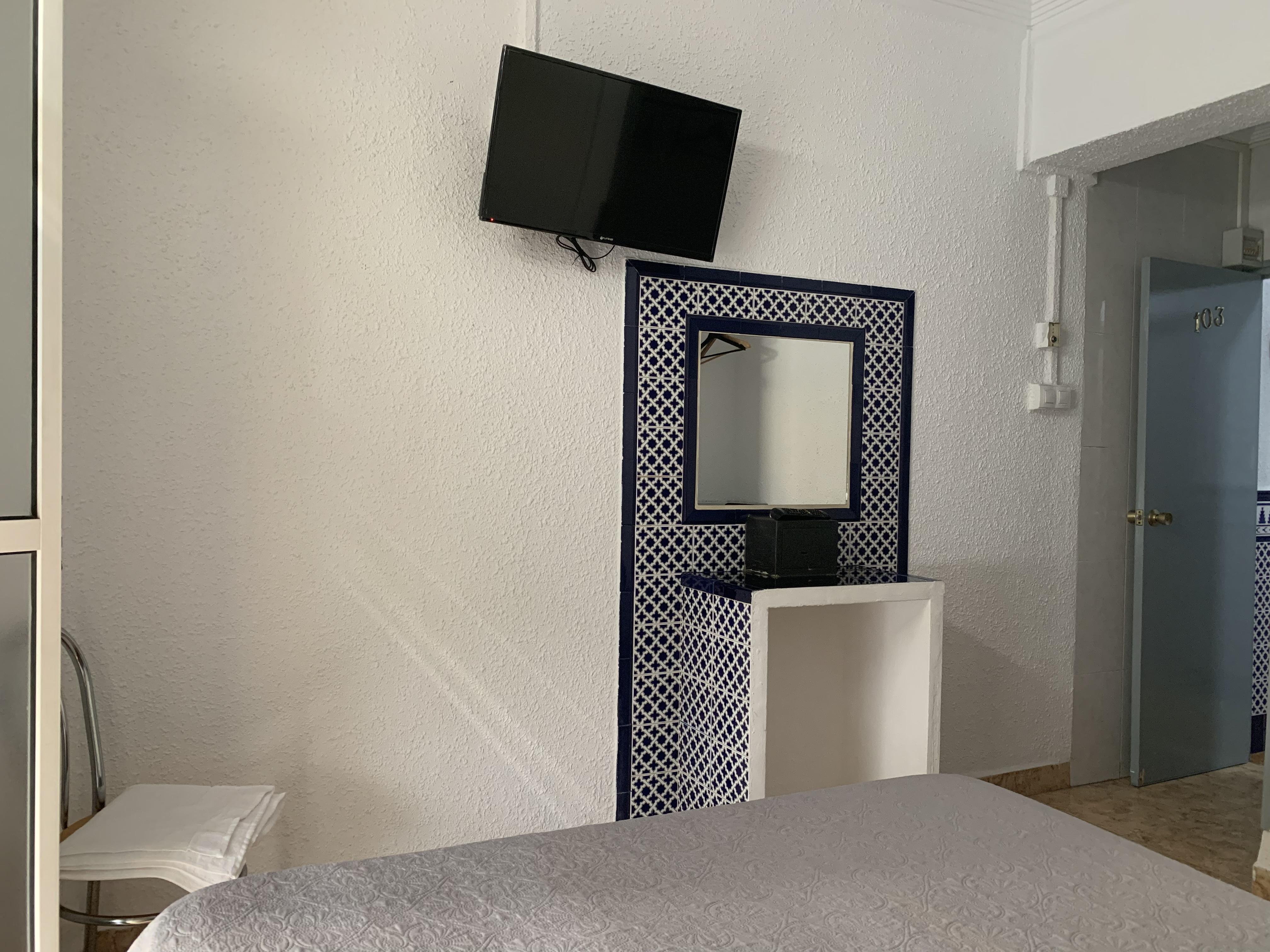Hostal Alcobia Siviglia Esterno foto