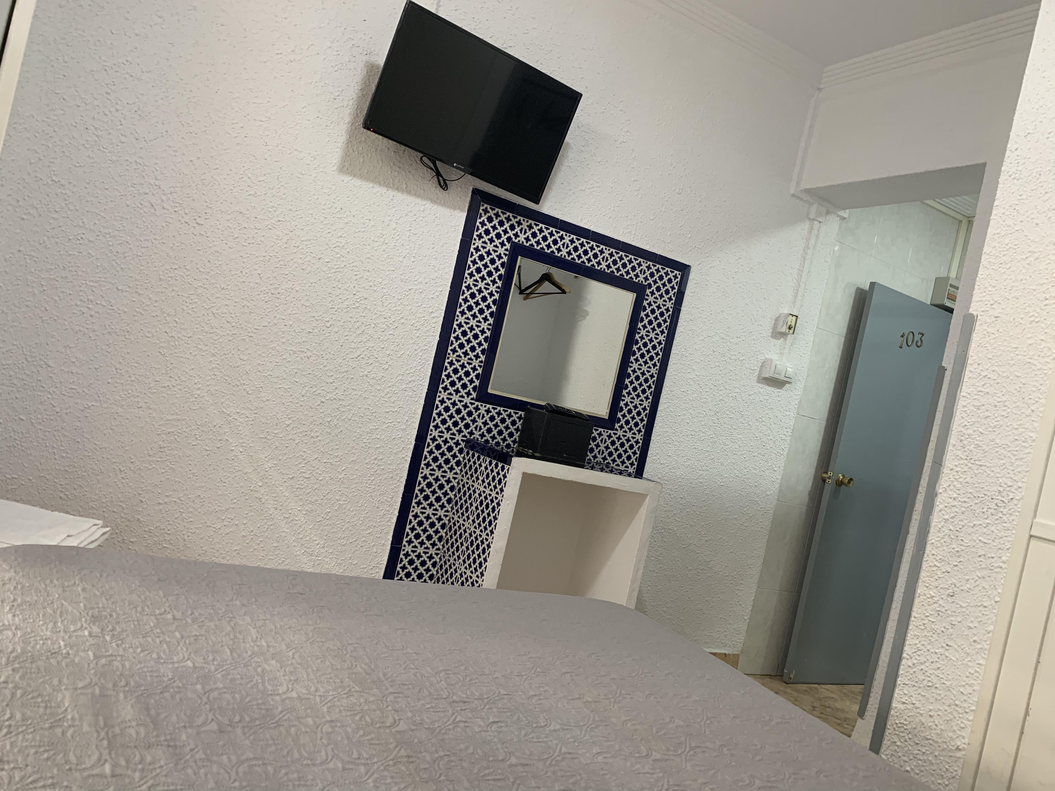Hostal Alcobia Siviglia Esterno foto